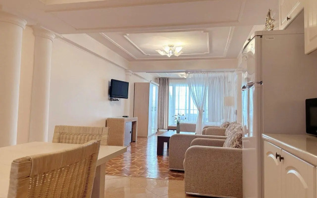 Милана, Алёна, Варвара, Елена