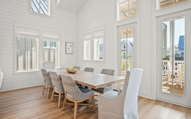 Salty Beaches 226 BAR