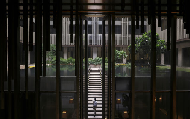 Roseate House