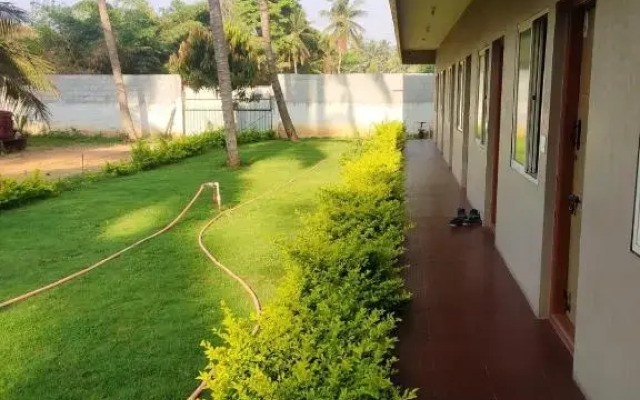 Yeshwitha Residency by OYO Rooms