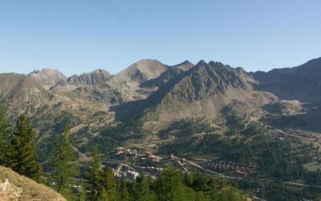 Madame Vacances Les Chalets D'Isola