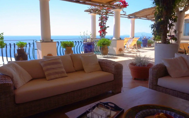 Casa Orrico - Blue Grotto