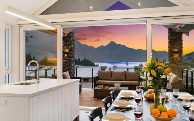 Stonehill Villa 1