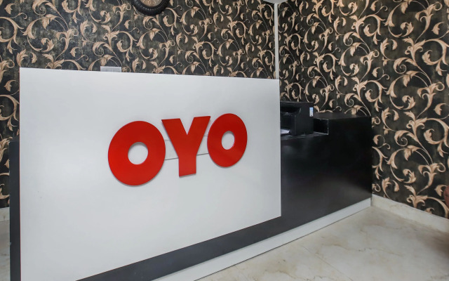 OYO 22235 Mint Residency