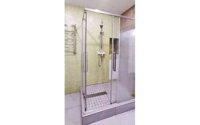 Династия на ул. Борисова, 40