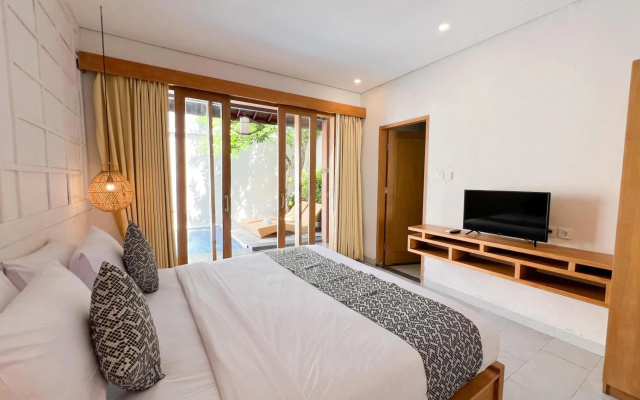 Apple Villa & Suite Seminyak – Guest Rooms – Kerobokan Kelod