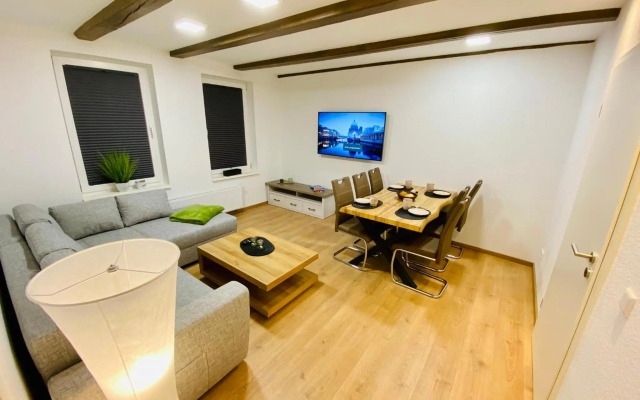 Lebenslust sonnige Innenstadt-Wohnung mit Whirlpoolwanne