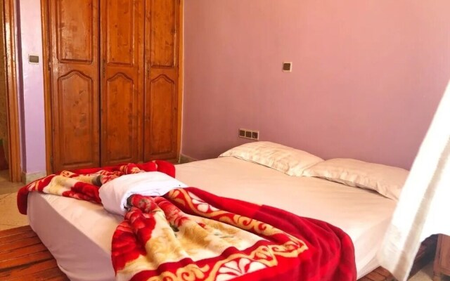 Nomad Surf House - Hostel