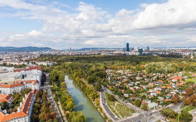 SKY9 Apartments District 3