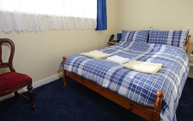 Lynmoore Guest House - BB