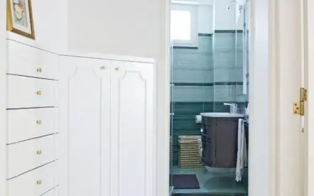 Santacroce Halldis Apartment