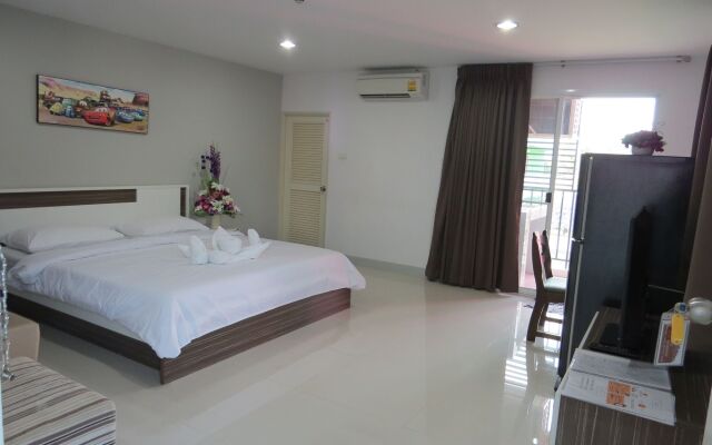 Siam Privi Hotel