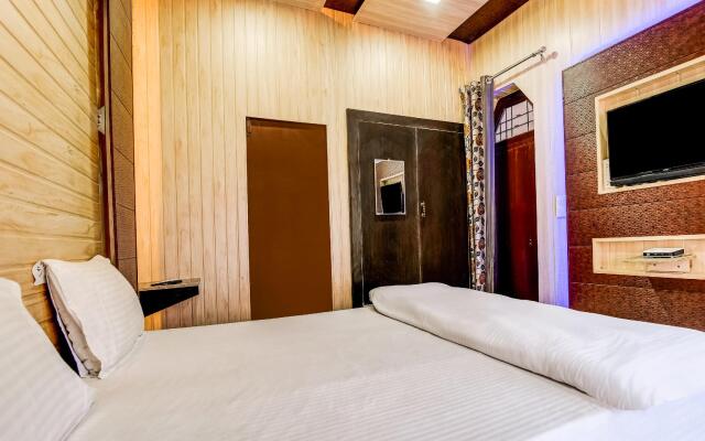 SPOT ON 35541 Hotel Neelam