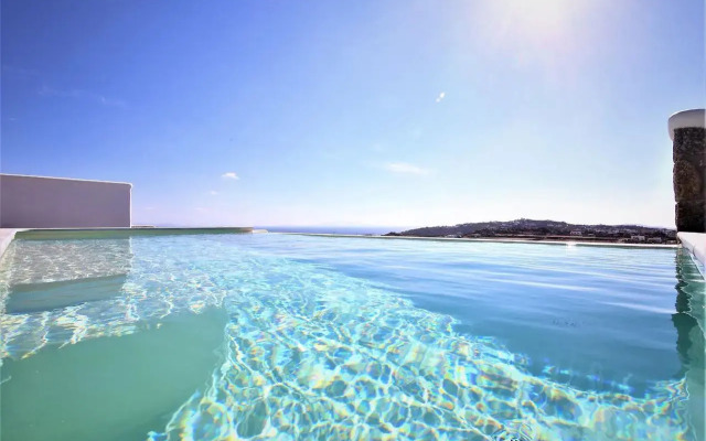 Villa Evi & Suites