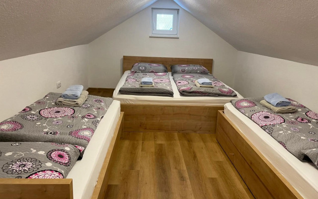 Apartmaji ENIA Rateče-Planica, Kranjska Gora