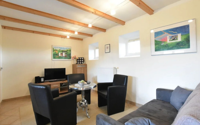 Lovely Apartment in Stellshagen With Garden