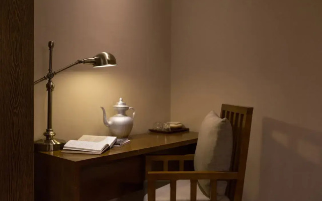 Shangri-la Wonderland Boutique Hotel