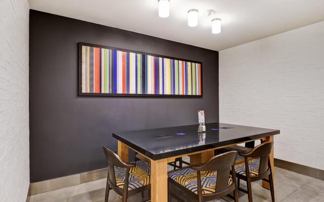 Holiday Inn Express Whitby by IHG