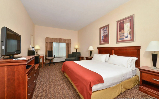 Holiday Inn Express Campbellsville by IHG