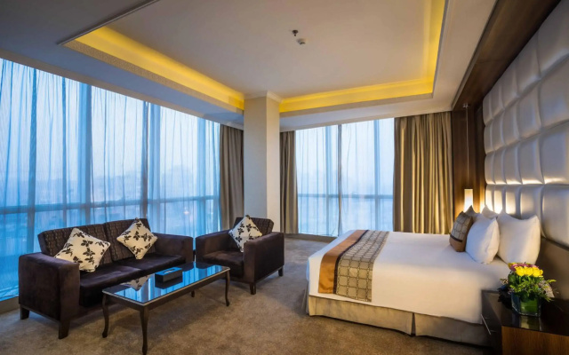 Gloria Inn Hotel