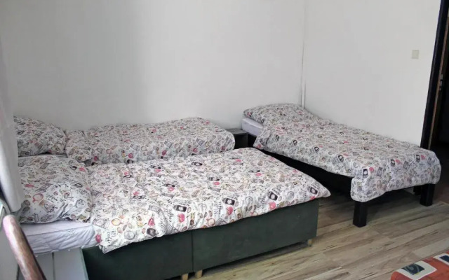 Dusan Apartments