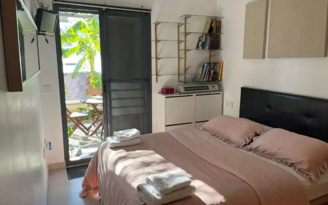 PLAYA ALMARDA,PISCINA,2 TERRAZAS,WIFI,PARKING,BBQ,TRANQUILo
