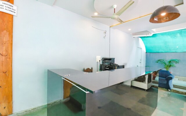 FabExpress Osca Inn