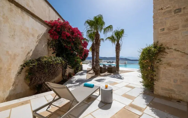 Luxury Villa Aethra -island Living Paros-