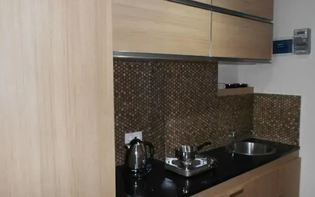 Beverly Dago Residence