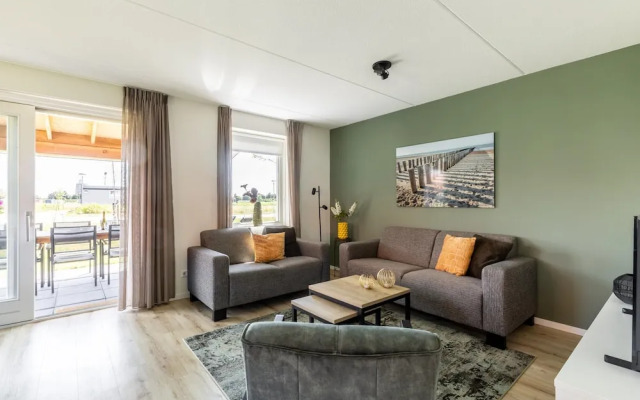 Welcoming Holiday Home With Private Garden