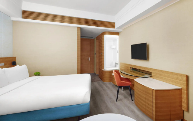 Nina Hotel Tsuen Wan West