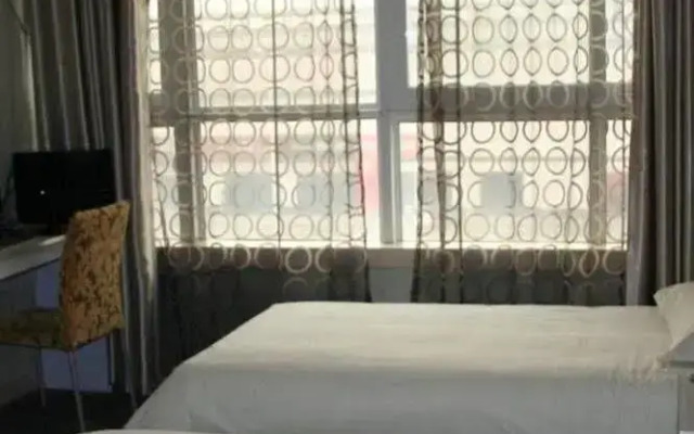 Zhengzhou Gaocheng Business Hotel