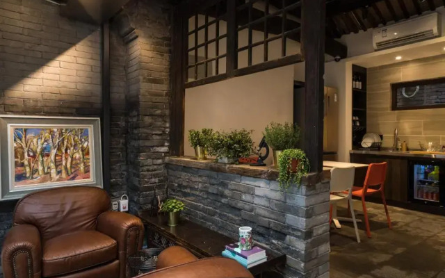 Courtyard Guesthouse