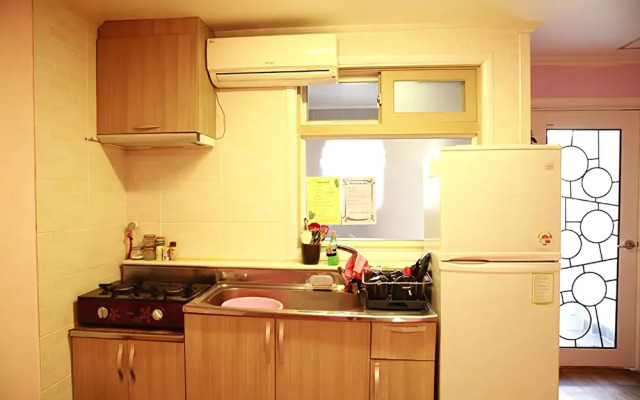 Sokcho Seo's Lodging Pension