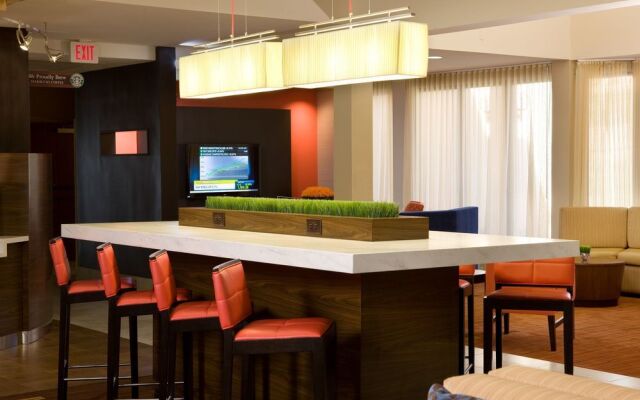 Courtyard Albuquerque Airport