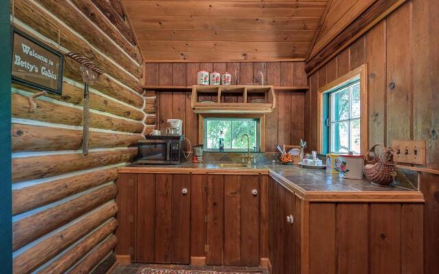 The Davies Family Inn