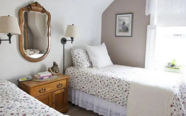 Riverwalk Bed & Breakfast