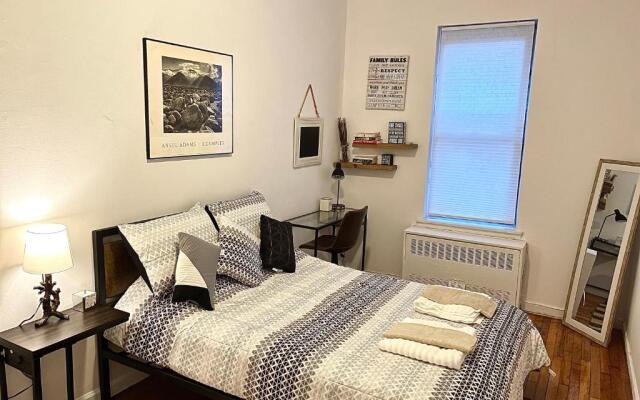 Cozy Entire Apartment in Upper East