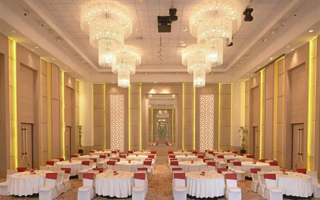 Le Méridien Gurgaon, Delhi NCR
