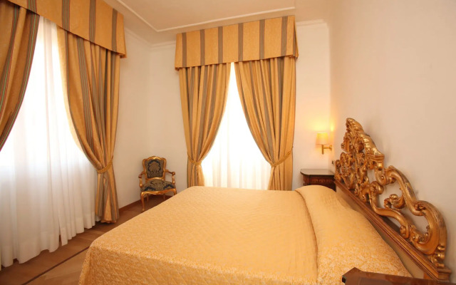Grand Hotel Villa Balbi
