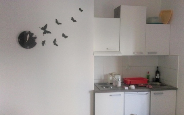 Studio in Sumartin, With Wonderful sea View, Furnished Balcony and Wif