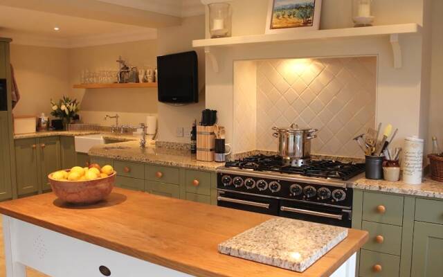 The Lodge at Bashley