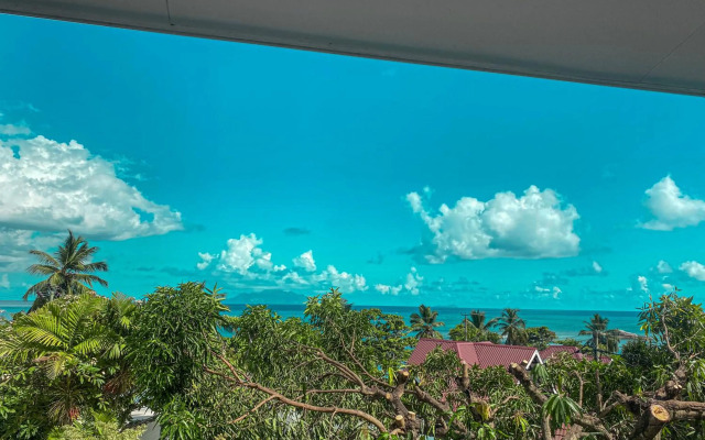 Divers Lodge Guest House