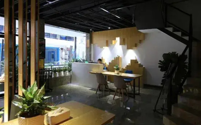 Xingzuo Hotel