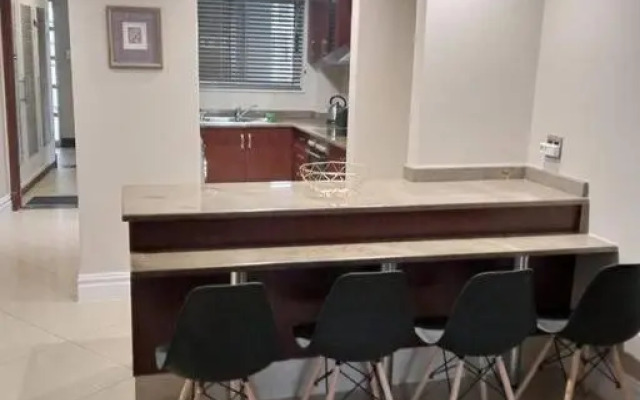 Accommodation Front - The Sails C6-18