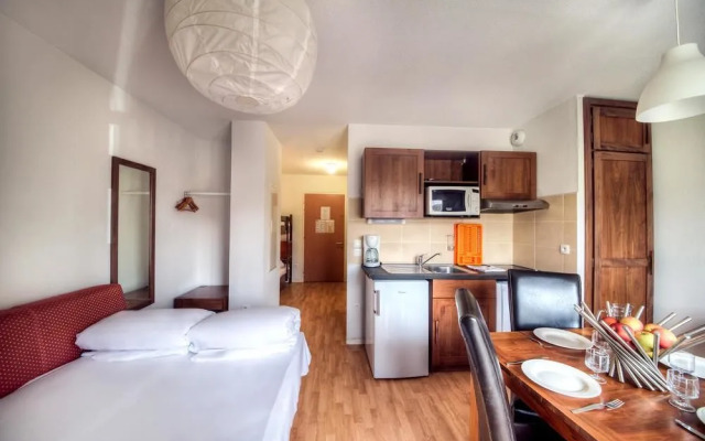 Comfort Aparthotel Lourdes L’Acacia