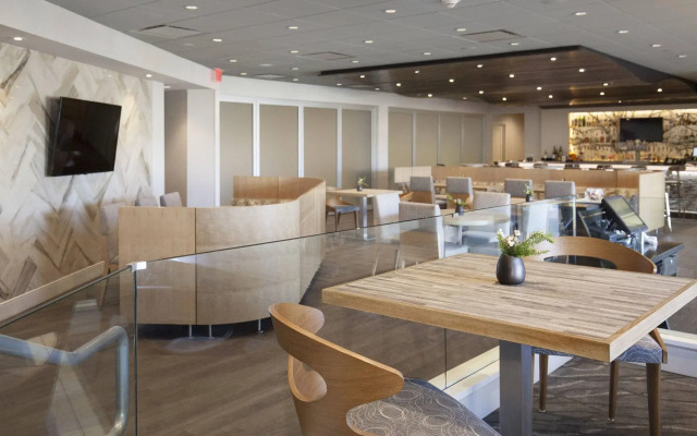 Rochester Airport Marriott