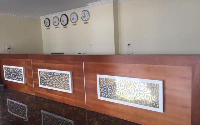 1001 Nights Hotel 27 Huong Tram