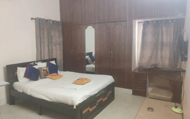 Akshatha Home Stay