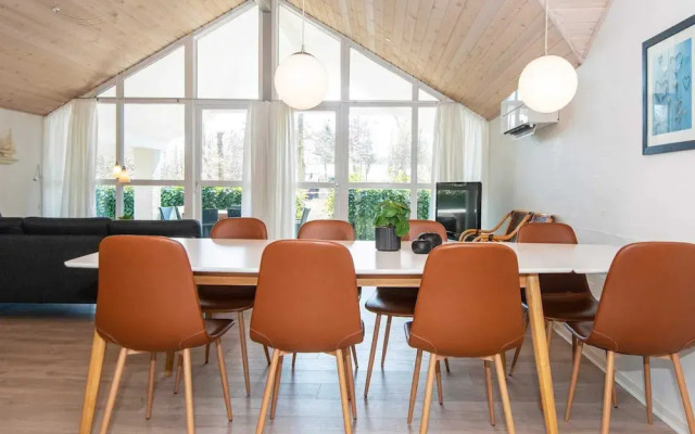 8 Person Holiday Home in Glesborg